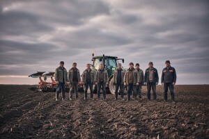 Natječajima do "rata za zemlju"