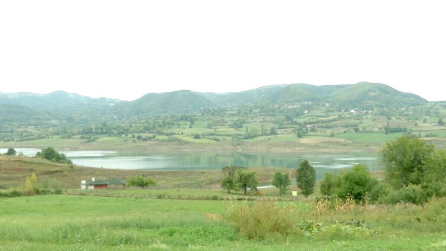 U Kolubarskom okrugu navodnjavaju tek 2,5 odsto površina - voda u jezeru samo za gledanje