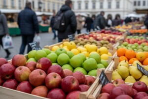 Nešto viša cijena jabuke