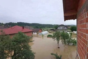 U većini zemlje pada obilna kiša - izdato narandžasto meteo upozorenje