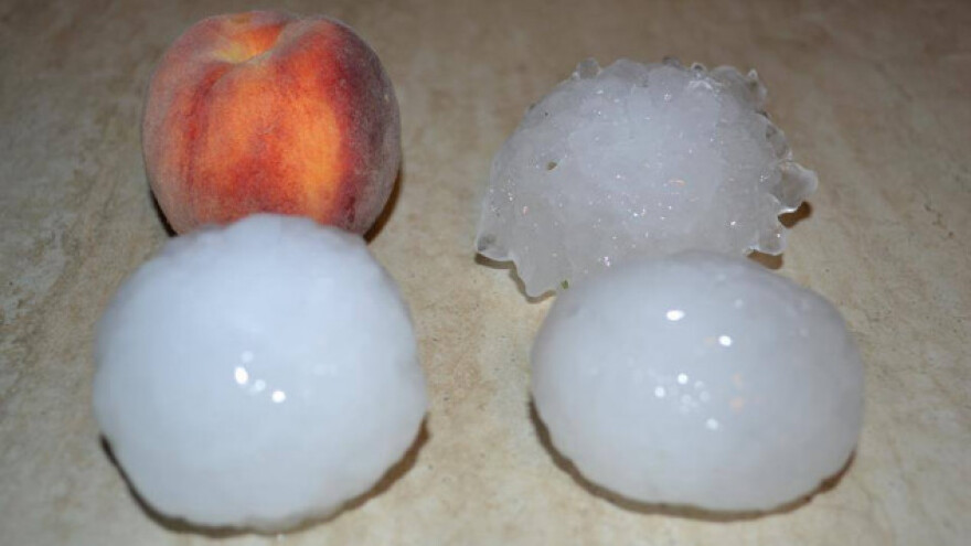 Tuča zabijelila Austriju i Sloveniju