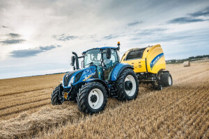 New Holland traktori i Wielton prikolice na Farm Showu!