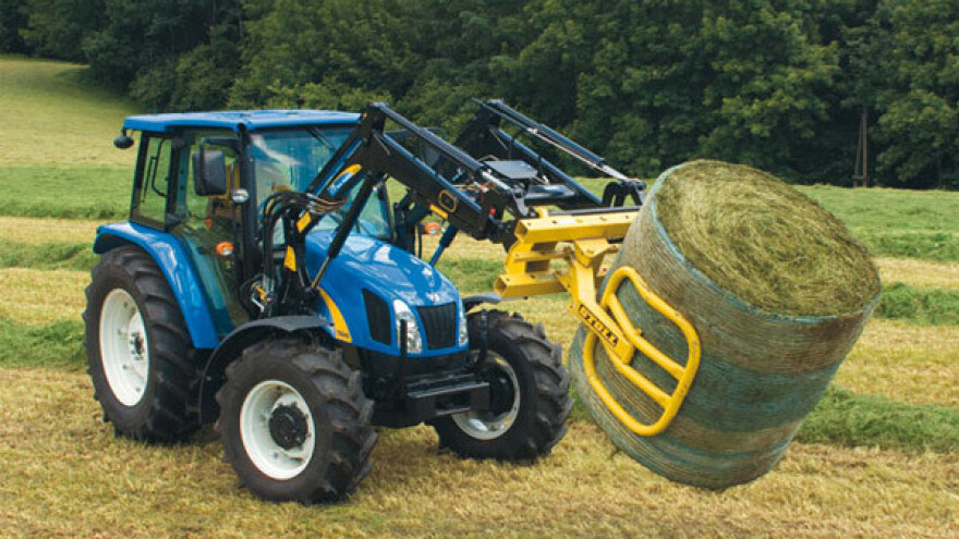 Traktor New Holland T5000