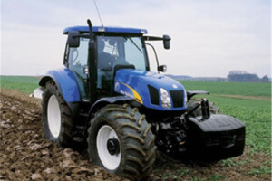 Traktor New Holland T6000 Plus