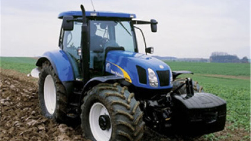 Traktor New Holland T6000 Plus