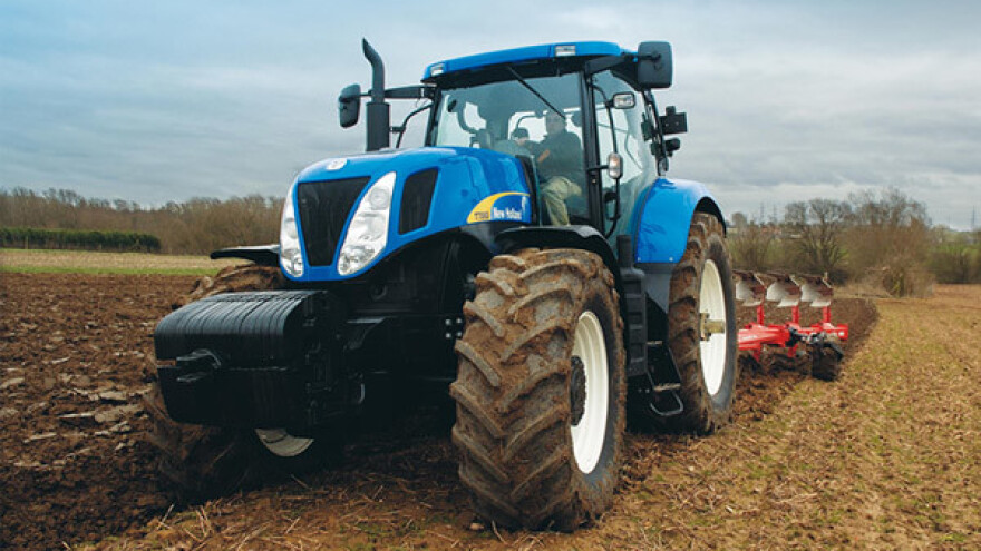 Traktor New Holland T7000