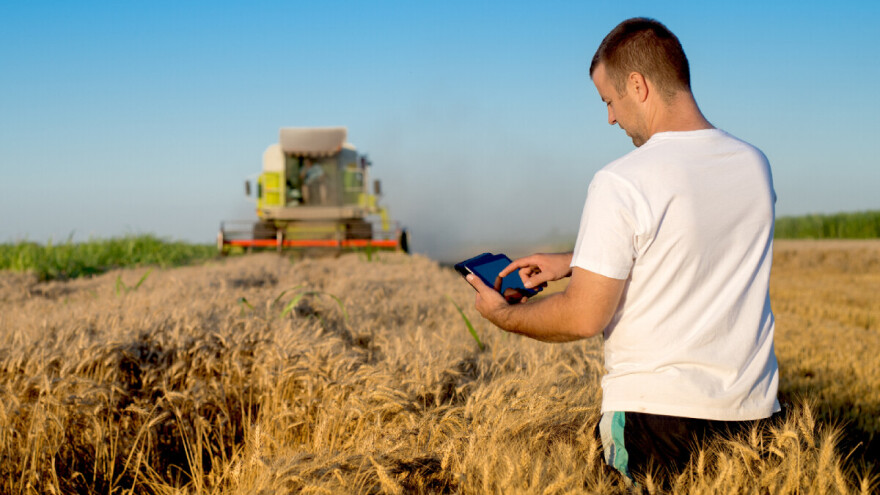 Prati e-nastavu s posla ili udobnosti doma i postani e-poljoprivrednik!