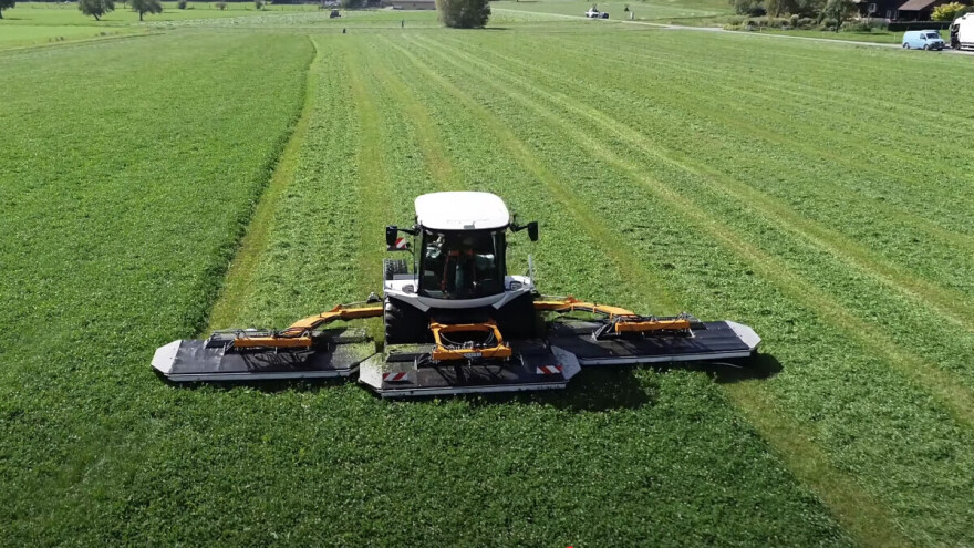 Fliegl kupio prava na samohodnu trostruku kosilicu Cutaro SR 1100