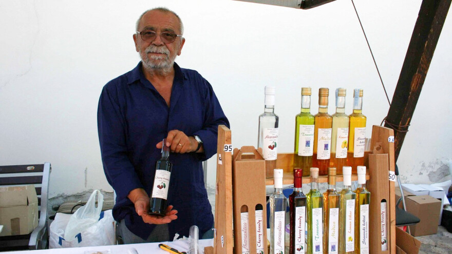 Raspovićeva čudesa s mirisom i okusom domaće lavande - od spomendara do medice