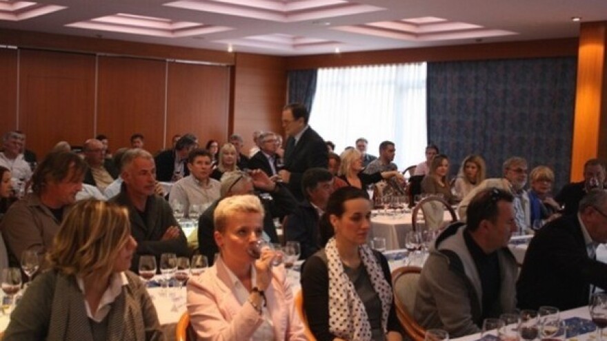 Noćnjak 2015 - predaja uzoraka maslinovog ulja