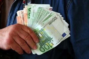 Sutra započinje isplata proizvodne 2012. godine