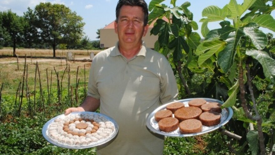Vratili se zemlji i domaćim kulturama
