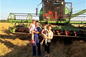 U njihovom je selu čak 47 praznih kuća, no oni su ostali i bore se: samo da podjela zemlje napokon bude poštena