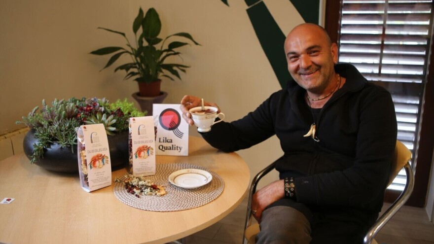 “Samo sunce, voda i zemlja”, Obrt Golac prerađuje gljive i čajeve od divljeg voća