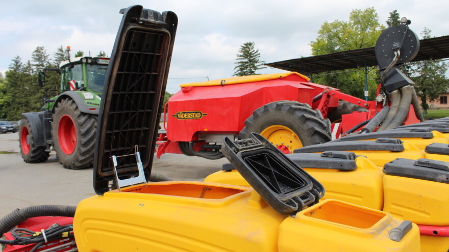 U PJ Brestovac koriste stroj koji mijenja tri sijačice i tri traktora stare tehnologije