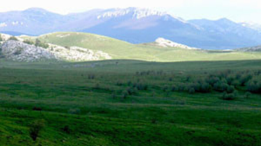 Počela izgradnja najelitnijeg pustolovnog bungalov sela u Lici