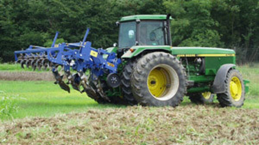 Osječka poljoprivredna mehanizacija na ruskim oranicama