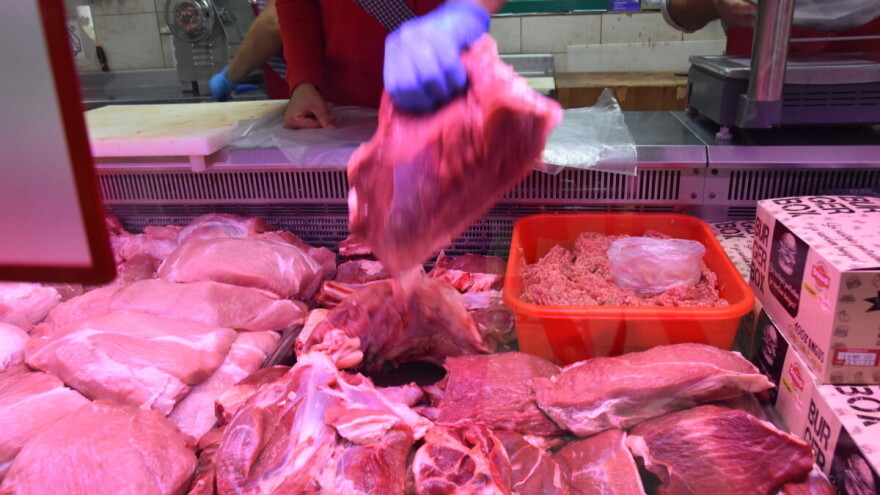 Termin "prevara u hrani" se prvi put uvodi u zakon. Šta je poručio ministar Martinović?