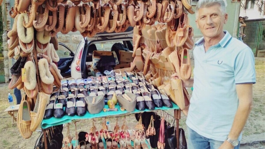 Zlatko Radojković: Pravi kupci ne pitaju za cenu opanaka