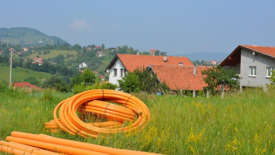 Podržimo lokalno - kupujmo domaće proizvode