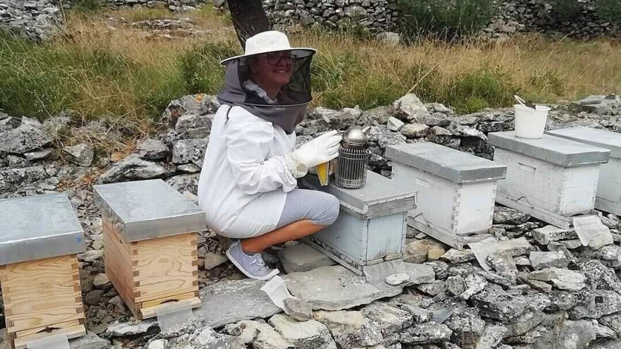 Obiteljsku tradiciju uzgoja pčela, maslina, vinove loze i lavande 'nadogradili' uljima i balzamima