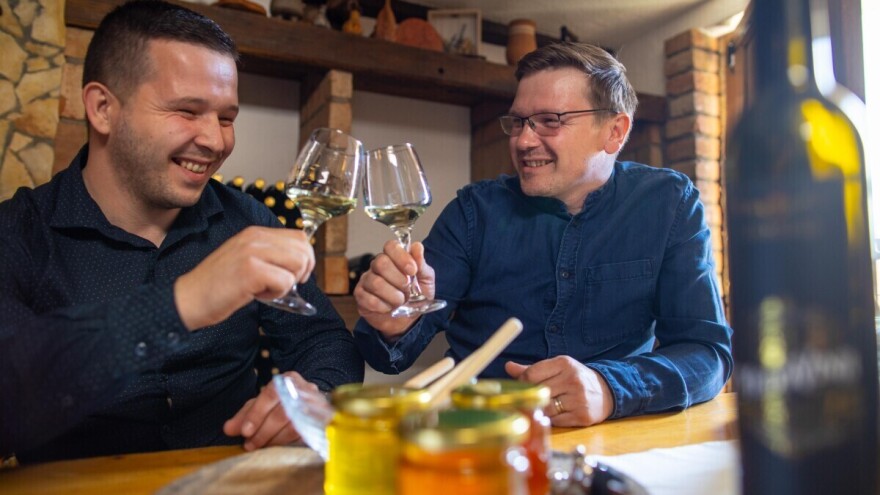 Od meda do medovine i ruralnog turizma: Braća Ferbežar razvila i voćno piće melomel