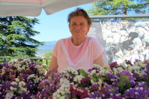 Milka Smojver već 30 godina ima OPG, a s 82 još uvijek gotovo sve radi sama
