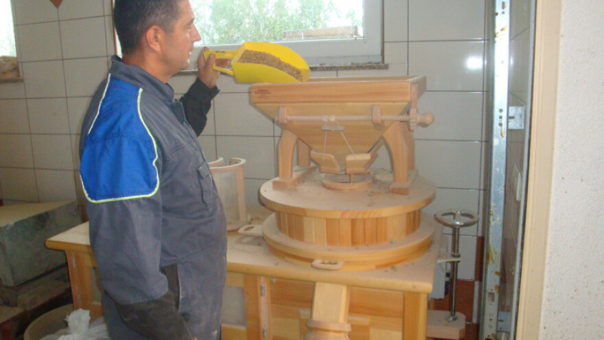 OPG Stanar: Od voćnjaka i pčela do kokoši hrvatica