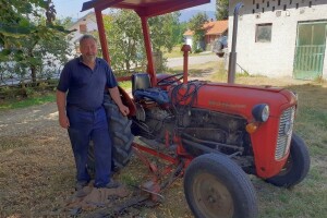 Stipe Pavičić: Sad sam obrađujem 100 ha zemlje u Lici što je nekada radilo 20 obitelji