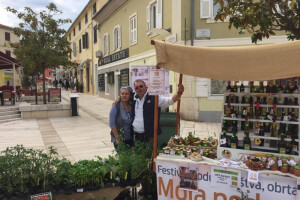 Prodaja proizvoda po turističkim kampovima