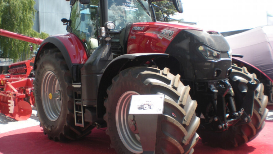 Optum 300 nova serija brenda Case IH