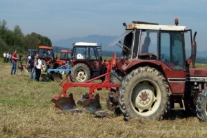 Zašto se nekada oralo i po tri puta pred sjetvu?