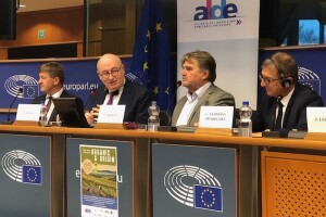 Eko poljoprivreda i proizvodnja hrane zaštićene oznakom zemljopisnog podrijetla - veće tržišne šanse i bolja zarada