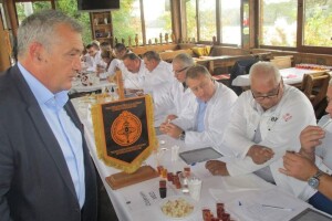 U toku je ocjenjivanje meda - mogu se prijaviti pčelari širom regije