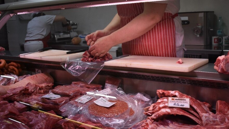 Jaja kupovati od registrovanih proizvođača, ali ne meso unapred samleveno?