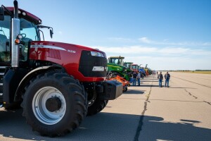 Otvoren FarmShow na čepinskom aerodromu!