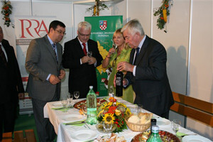 Predsjednik Josipović otvorio Jesenski bjelovarski sajam