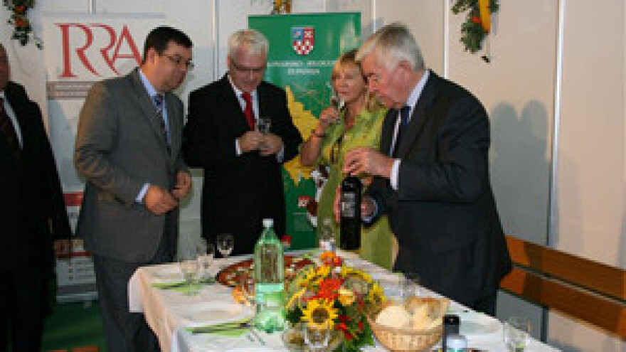 Predsjednik Josipović otvorio Jesenski bjelovarski sajam