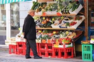 Treba nam zakon o oznakama proizvoda bez GMO-a!