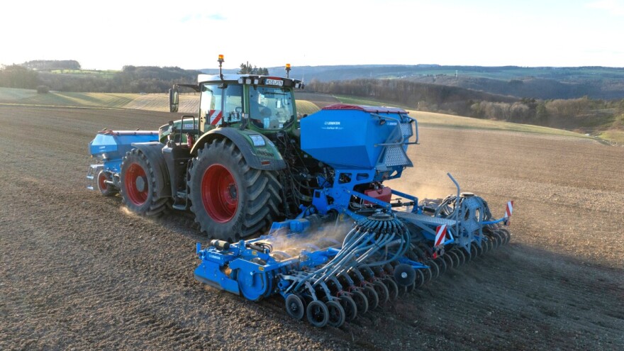 Nošena, sklopiva, pneumatska: Predstavljena jedinstvena Lemken Solitair MF sejalica