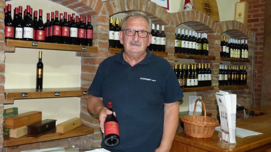 Pandemiji usprkos 'niknuo' novi vinograd Vlade Krauthakera