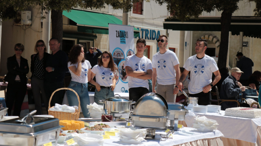 Srednjoškolci pokrenuli projekt Pag na meniju za očuvanje tradicionalnih jela