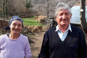 Domaćinstvo sa 176 "duša": Anđa, Dopče, mačke, psi i balkanske koze