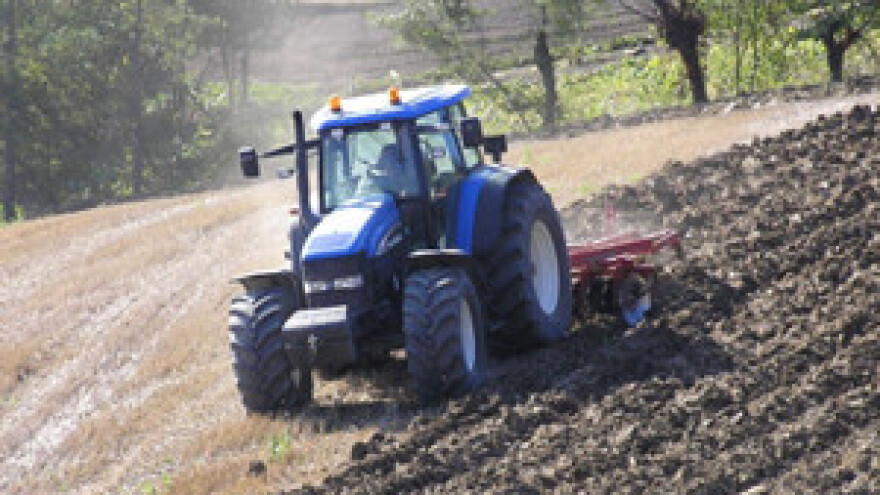 Do novog traktora Agroplus modelom otplate