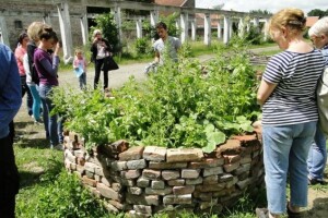 Permakulturni vrt u harmoniji s prirodom