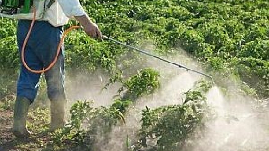 Kraj nekontroliranoj uporabi pesticida u Hrvatskoj