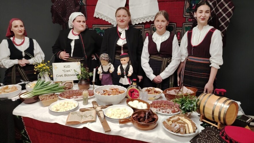 Što su naši stari za Uskrs objedovali?