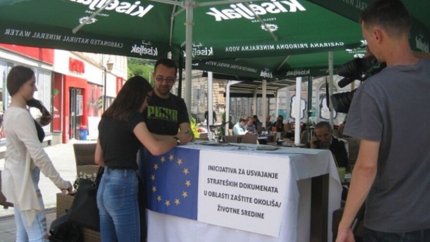 Zbog neusvajanja dokumenata BiH gubi milione eura