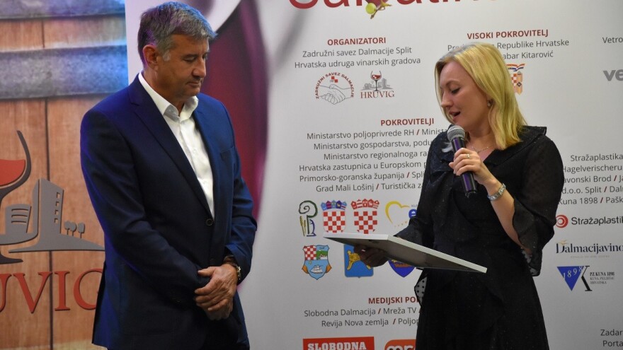 Marijana Petir darovala 5.000 kuna PZ Cres i nagradila šampiona Sabatine izletom u Bruxelles