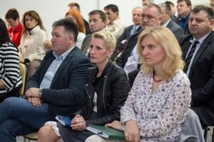 Općine se pitaju: kako zadržati mlade na selu?